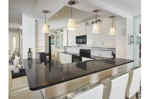 209 La Peninsula Boulevard, Naples, FL 34113 Sold 11/19/24