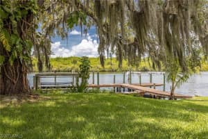 2030 Fort Denaud Road, LABELLE, FL 33935 Sold 05/06/25