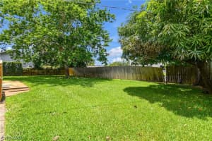 2855 10th Street, NAPLES, FL 34103 Sold 12/06/24