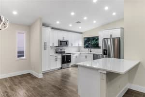 6466 Royal Woods Drive, FORT MYERS, FL 33908 Sold 09/09/24