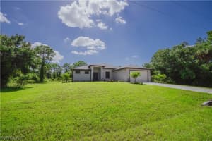 1405 Henry Avenue, LEHIGH ACRES, FL 33972 Sold 01/31/25
