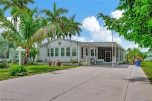 210 Grassy Key Lane, NAPLES, FL 34114 Sold 09/06/24