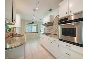 1102 9th Avenue, NAPLES, FL 34102 Sold 11/11/24