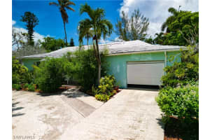 1150 Collier Boulevard, MARCO ISLAND, FL 34145 Sold 10/16/24
