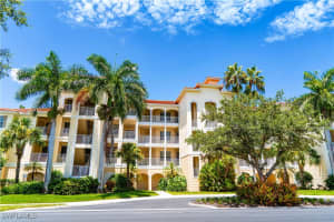 4833 Hampshire Court, NAPLES, FL 34112 Sold 11/08/24