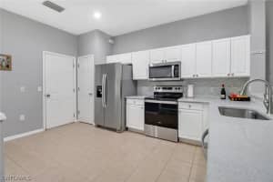 844 Hampton Circle, NAPLES, FL 34105 Sold 08/27/24