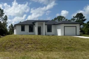 2500 27th Street, Lehigh Acres, FL 33971 Sold 11/05/24