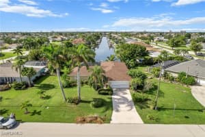 308 43rd Lane, Cape Coral, FL 33914 Sold 11/27/24