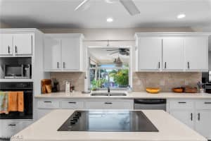 308 43rd Lane, Cape Coral, FL 33914 Sold 11/27/24