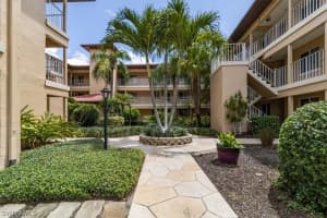 1025 Foxfire Lane, NAPLES, FL 34104 Sold 11/07/24