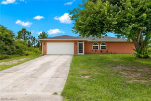 523 Leroy Avenue, LEHIGH ACRES, FL 33972 Sold 02/18/25