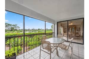 27151 Oakwood Lake Drive, BONITA SPRINGS, FL 34134 Sold 10/23/24