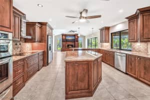 1915 Empress Court, NAPLES, FL 34110 Sold 09/30/24