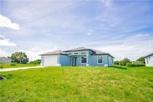 818 Frederick Reid Street, LEHIGH ACRES, FL 33974 Sold 12/19/24