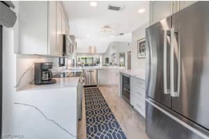 517 Beachwalk Circle, NAPLES, FL 34108 Sold 10/01/24