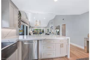 517 Beachwalk Circle, NAPLES, FL 34108 Sold 10/01/24