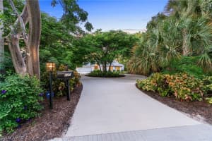 241 Carica Road, NAPLES, FL 34108 Sold 09/11/24