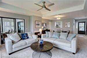207 Courtside Drive, NAPLES, FL 34105 Sold 09/16/24