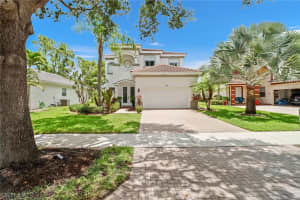 1901 Par Drive, NAPLES, FL 34120 Sold 08/29/24