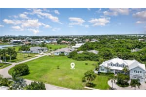 1820 Inlet Drive, Marco Island, FL 34145 Sold 01/17/25
