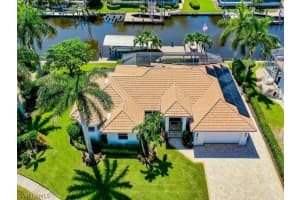 149 Peach Court, MARCO ISLAND, FL 34145 Sold 11/12/24