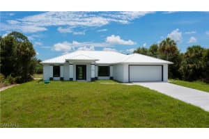 3323 Clearview Circle, LABELLE, FL 33935 Sold 12/19/24