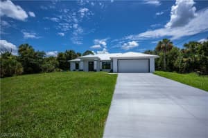 3323 Clearview Circle, LABELLE, FL 33935 Sold 12/19/24