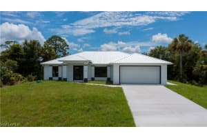 3323 Clearview Circle, LABELLE, FL 33935 Sold 12/19/24