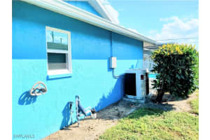 240 46th Terrace, Cape Coral, FL 33904 - MLS#224061097