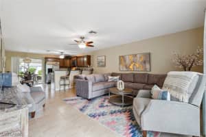 628 Palm View Drive, NAPLES, FL 34110 Sold 07/11/25