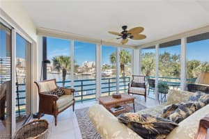 355 Park Shore Drive, Naples, FL 34103 Sold 01/07/25