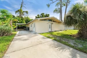 1661 Newport Court, Fort Myers, FL 33907 Sold 03/11/25