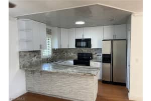 1370 Green Valley Circle, NAPLES, FL 34104 Sold 09/10/24