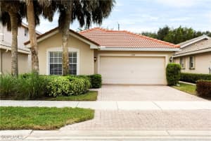 1659 Triangle Palm Terrace, Naples, FL 34119 Sold 01/13/25
