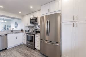 380 Seaview Court, Marco Island, FL 34145 - MLS#224062221
