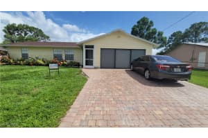 3711 10th Street, Lehigh Acres, FL 33976 - MLS#224062226
