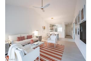 525 Saratoga Circle, Naples, FL 34104 Sold 12/02/24