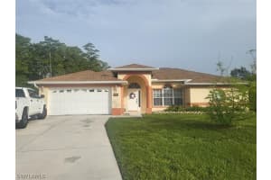 826 Hector Lane, LEHIGH ACRES, FL 33974 Sold 03/12/25