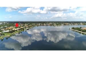 5460 Harborage Dr, Fort Myers
