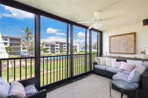 979 Gulf Drive, SANIBEL, FL 33957 Sold 11/07/24
