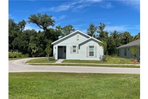 712 Treehouse Lane, LABELLE, FL 33935 Sold 10/18/24