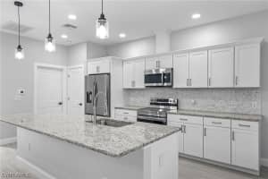 813 Hibiscus Avenue, LEHIGH ACRES, FL 33972 Sold 09/16/24