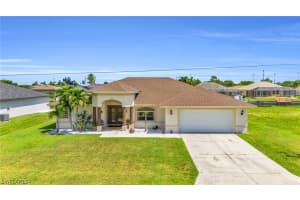 1345 2nd Street, Cape Coral, FL 33909 - MLS#224063210