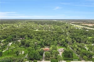 6170 Dogwood Way, NAPLES, FL 34116 Sold 11/19/24