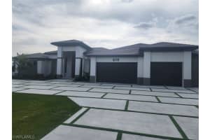 619 5th Avenue, LEHIGH ACRES, FL 33972 Sold 10/04/24