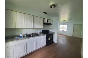 2147 Davis Street, FORT MYERS, FL 33916 Sold 10/21/24