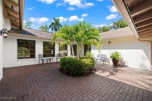 1010 Oriole Circle, NAPLES, FL 34105 Sold 10/15/24