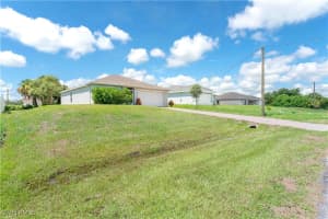 8052 Sunrise Circle, LABELLE, FL 33935 Sold 01/09/25