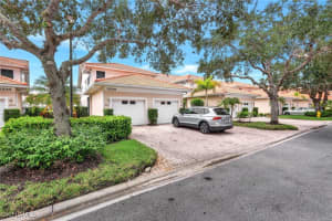 5220 Birmingham Drive, NAPLES, FL 34110 Sold 05/02/25