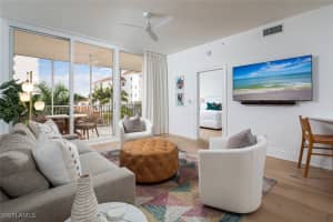 470 Launch Circle, Naples, FL 34108 - MLS#224064175
